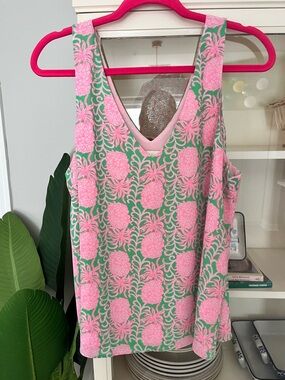 Lilly Pulitzer Pink Pineapple Print V-Neck Tank
